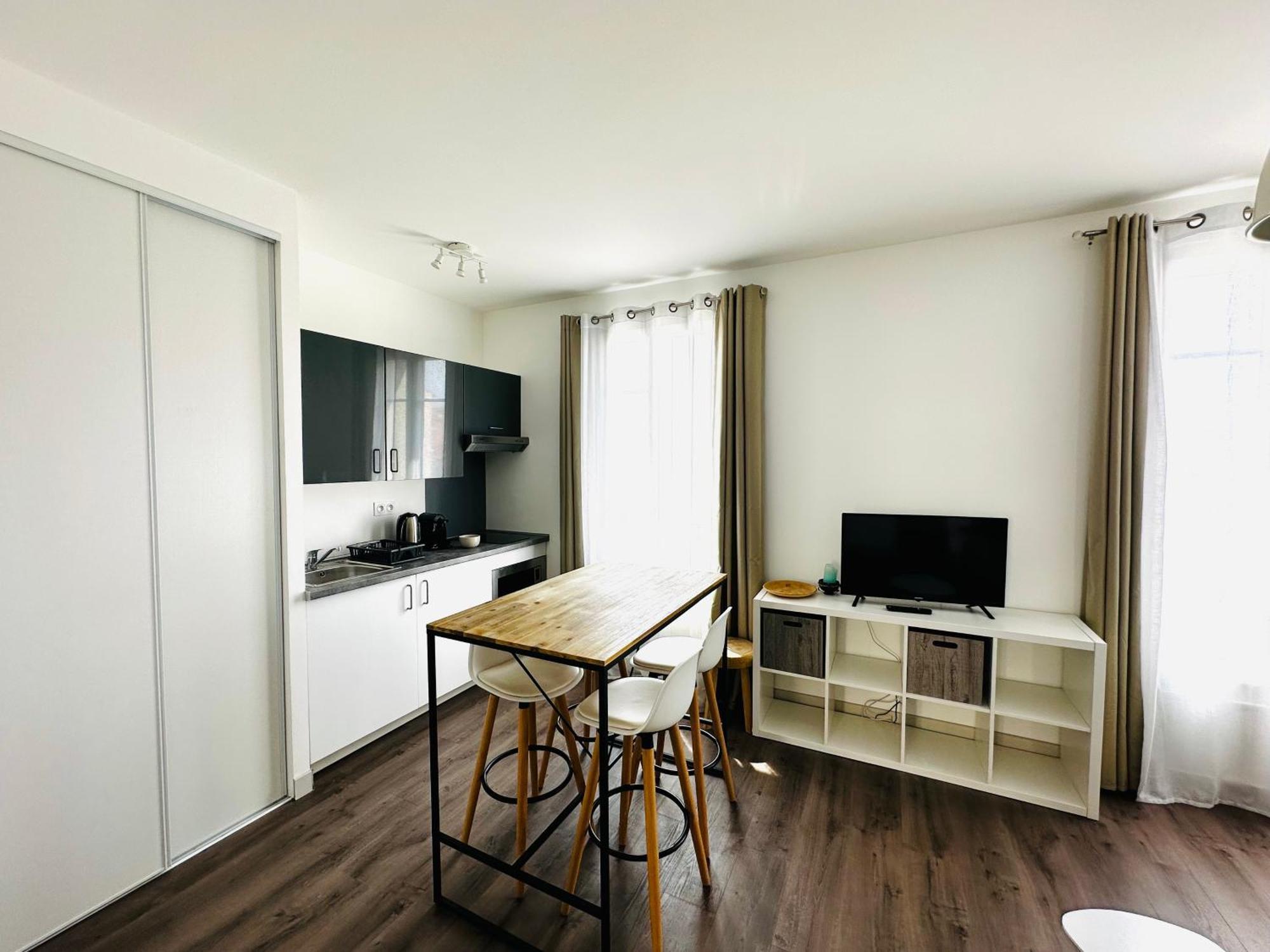 Les Trois Mai Apartment Cannes Exterior photo